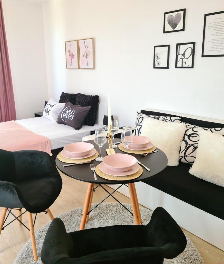 Rose Studio Apartment Burgas Exterior photo